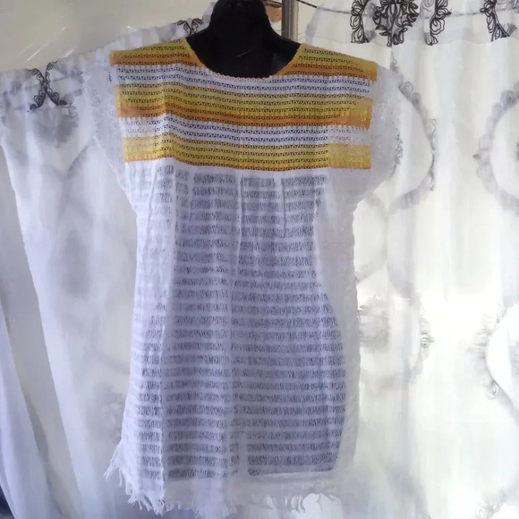 Mexican top size small and medium ( box BL ) - Picture 2 of 2